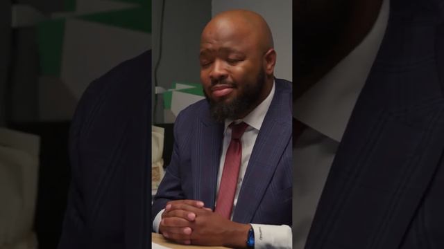 Erica Campbell’s White Dress Scandal смотреть онлайн