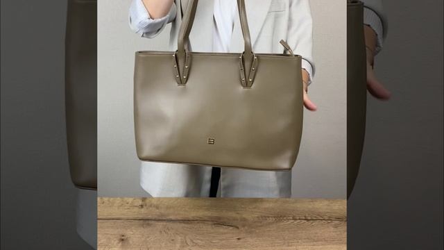 17805-12 FABRETTI Сумка жен. нат. кожа 