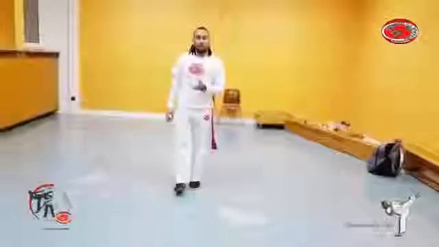ABRAÇAÊ Capoeira C M Fofo Sequência de Bengela смотреть онлайн