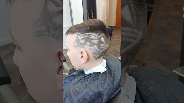детская стрижка. для мальчика