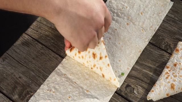 Лаваш с сулугуни смотреть онлайн