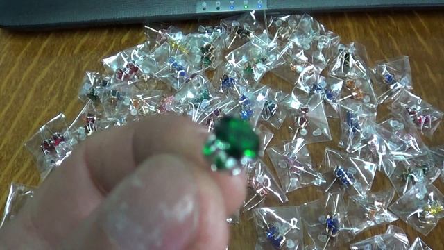 Серьги с австрийским хрусталем / Серьги на подарок смотреть онлайн