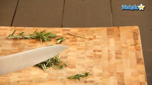 How to Chop Fresh Rosemary смотреть онлайн