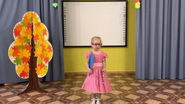 Зимина Ксения, 4 года Стихотворение смотреть онлайн