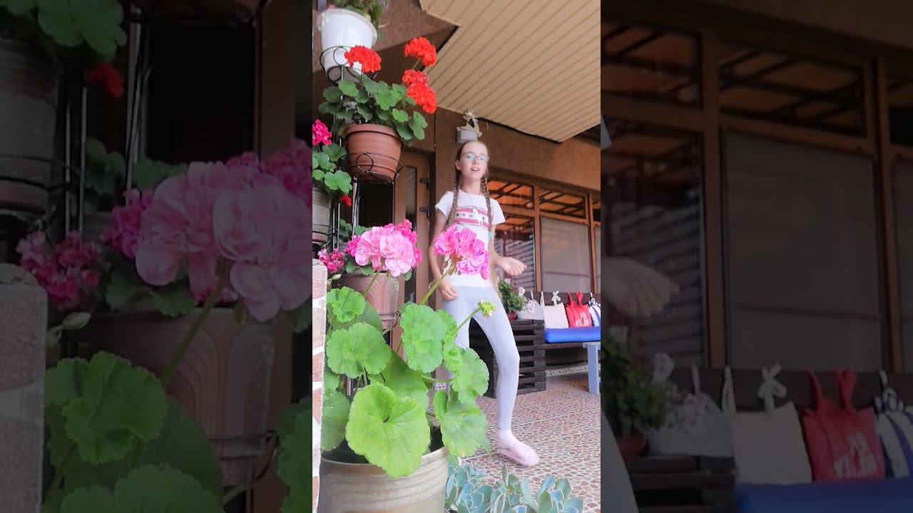 это может смотреть только солнышко..... Такое как ты смотреть онлайн
