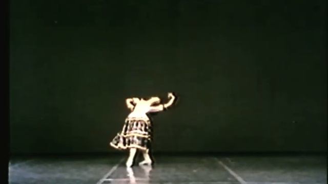 DNB -- La Cachucha (1836) by Fanny Elssler, excerpt B смотреть онлайн