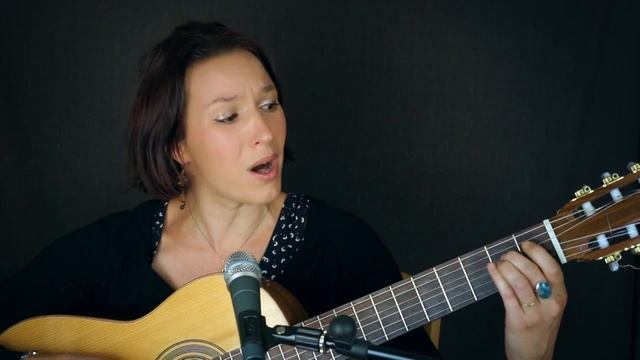 A Perte de Vue - cover de Pomme смотреть онлайн