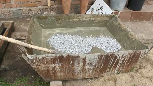 Бетонные столбики с ушками для забора своими руками смотреть онлайн