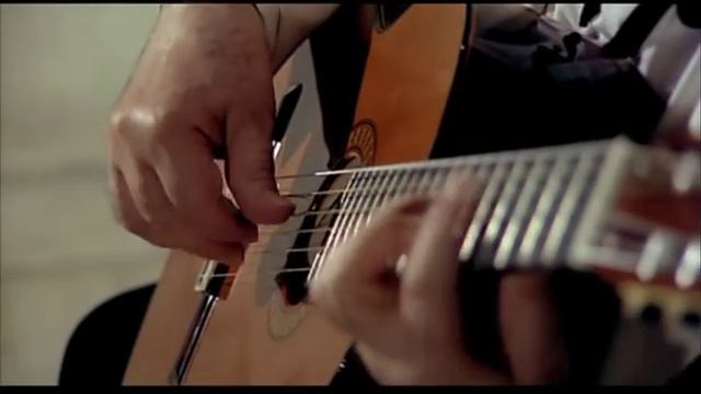 Segovia Plays Sonatina (Torroba)