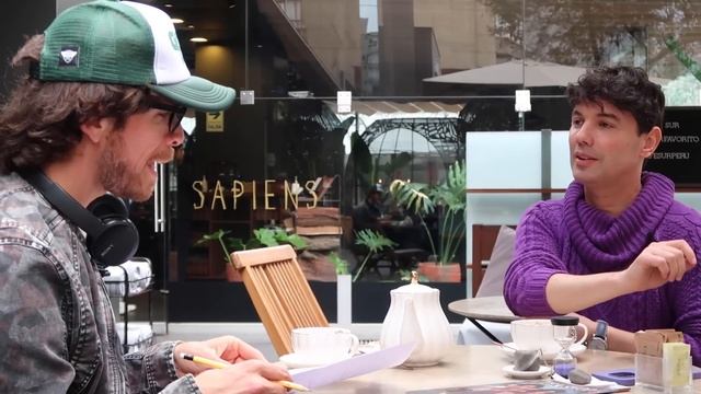 BRUNO PINASCO PRESENTA SU PRIMER LIBRO, 'TEA SHOP' смотреть онлайн