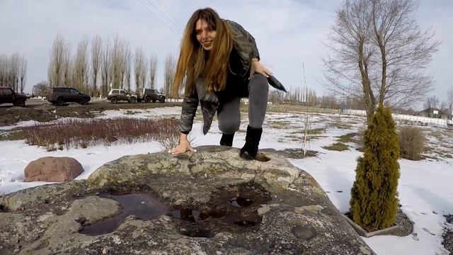 НИВА 4х4 ЭТО ЖЕСТЬ!!! БЕЗУМНЫЙ ДРИФТ ПО ПОЛЮ 100 КМ/Ч.