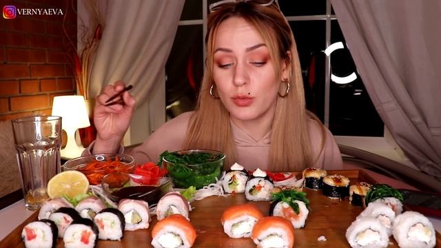 MUKBANG | Домашние роллы/суши Homemade rolls/sushi не ASMR смотреть онлайн