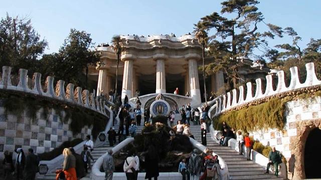 Oeuvre de Gaudi смотреть онлайн