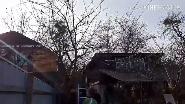 Утепляемся, обрезаем. Многодетная семья Секан 10 детей.