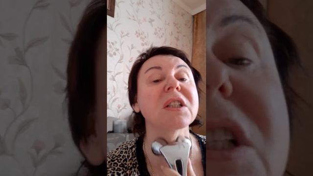 КАК ЗБЕРЕЧЬ ШЕЮ БЕЗ МОРЩИН! смотреть онлайн