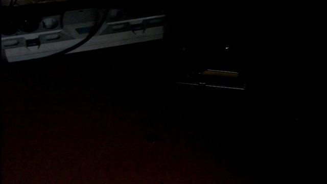 (В Россию с любовью) Обзор - телескопический фонарик с магнитом. смотреть онлайн