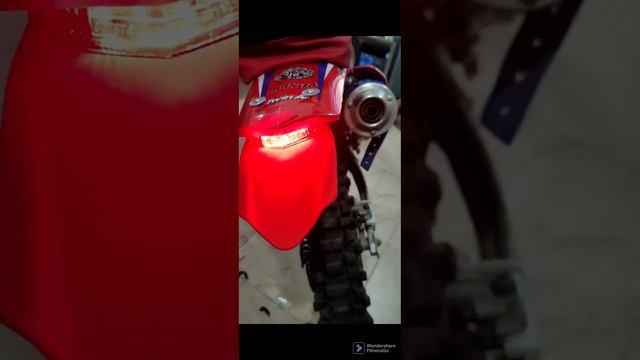 Luz stop crf250f #honda #crf #crf250f #instalacion смотреть онлайн