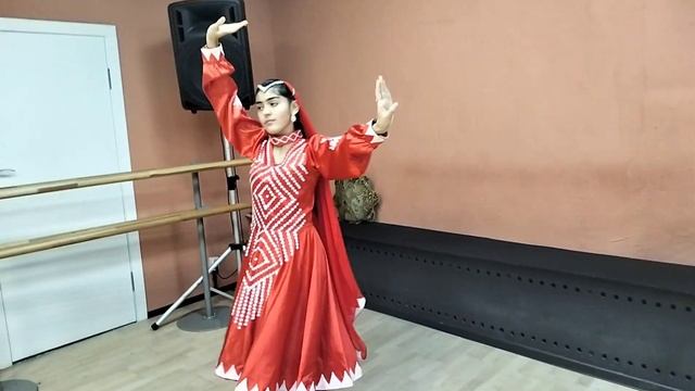 Ансамбль танца "Ғунчаҳои Помир" г. Москва смотреть онлайн