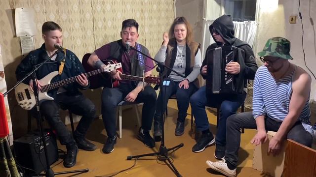 Сектор газа - песня про бомжа [Пьющие-поющие cover] смотреть онлайн