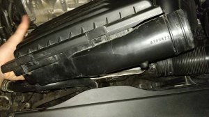 Замена воздушного фильтра Tiguan 2.