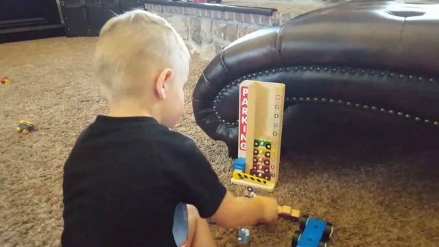 Counting car stacker. Colors & numbers смотреть онлайн