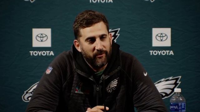 EAGLES NICK SIRIANNI ON SYDNEY BROWN VS MIKE EVANS смотреть онлайн