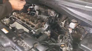 Hyundai getz 1.4 cylinderhead remove