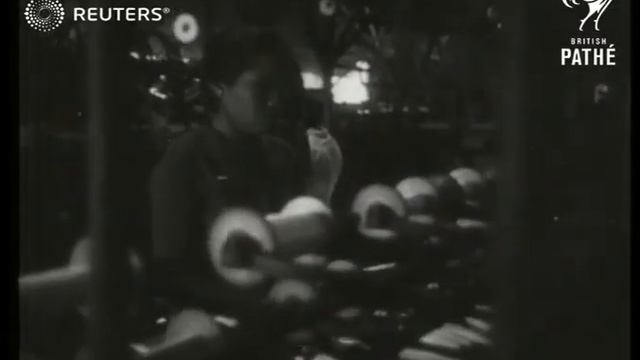 Java prepares for independence (1945) смотреть онлайн