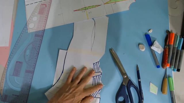 Моделирование платья . Modelaje del vestido. смотреть онлайн