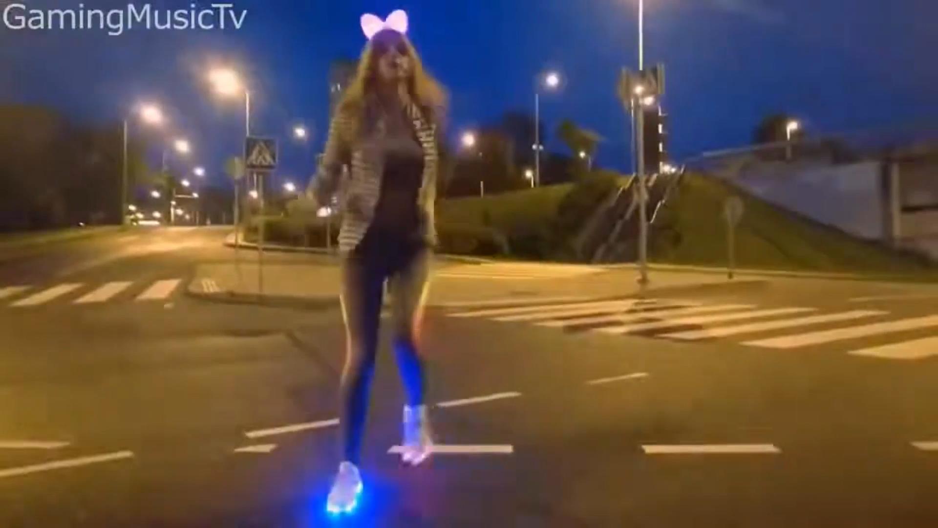 DJ Врунгель и Шафл Дэнс расколбасим народ ! ) смотреть онлайн