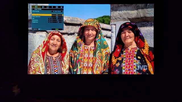 DreamVision Eos Signature-L 4k HDR Gamut Calibration Before Vs After