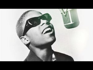 Стиви Уандер ( Разве она не прекрасна ) Любимая песня