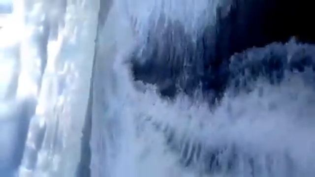 121' Sunseeker Ex Just Js @ 23 knots @ full power making over 5500 hp burning nearly 300 GPH смотреть онлайн