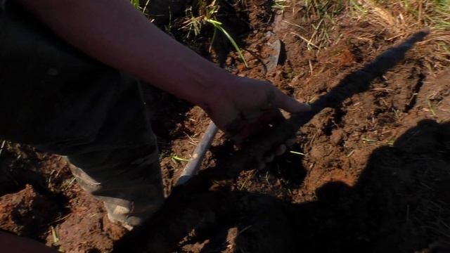 Нашли колёса истории (Found wheels of history) / searching with metal detector смотреть онлайн