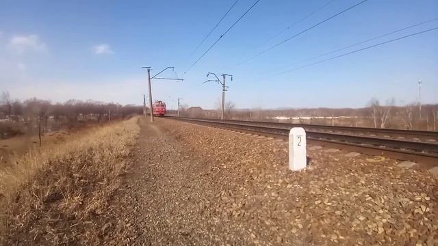 Февральский кирпич. ЭП1-206 с пассажирским поездом №008Н Новосибирск-Владивосток и приветом смотреть онлайн