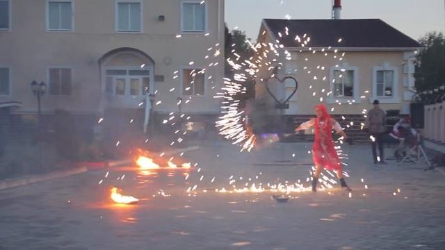 Фаер-шоу Руский стиль "Барыня" смотреть онлайн