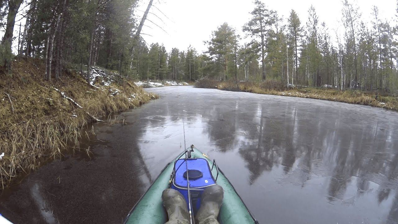 Я и не думал что если сломать Первый Лед получится такая рыбалка.это просто жор какой то. смотреть онлайн