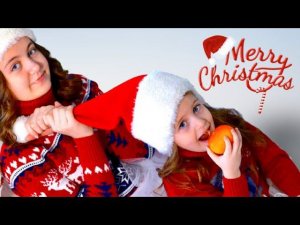Я УЗНАЛА МАЛЕНЬКИЙ СЕКРЕТ! Ёлочке не холодно Зимой! Новогодний клип с Ангелишкой Мышкой