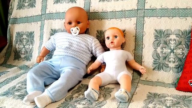 Обзор испанской куклы Lamagik (Magic Baby Dolls)/Кукла 65см/как пупс ГДР смотреть онлайн