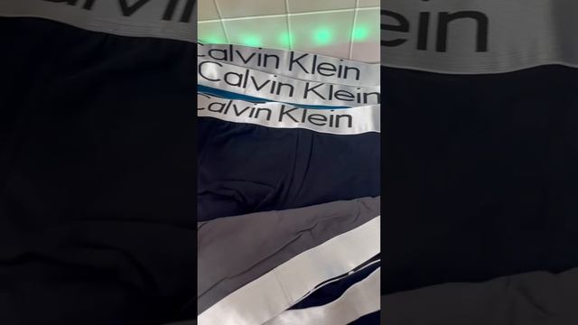 Трусы мужские Calvin Klein смотреть онлайн