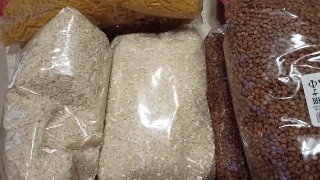 Жизнь пенсионеров в селе.Небольшая закупка. смотреть онлайн