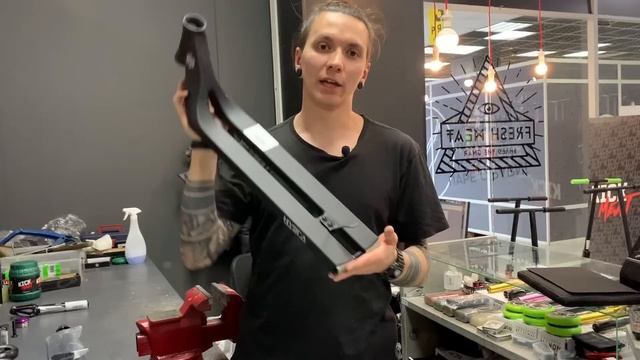 САМЫЙ ЛЁГКИЙ КАСТОМ САМОКАТ В МИРЕ//#КастомОтСёрджи смотреть онлайн