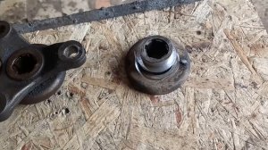 Крепление звёздочки на КПП ваз