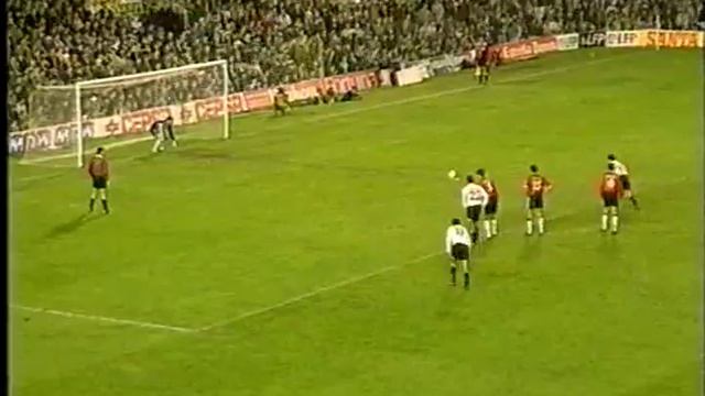 Valencia CF - Subcampeón de Liga 95-96 (Las Provincias, 1996) смотреть онлайн
