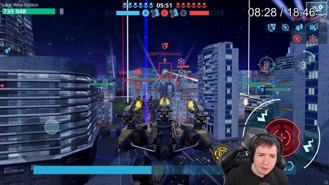 Titan Laser DAZZLER VS STRIKER Sharanga War Robots Max Gameplay WR смотреть онлайн