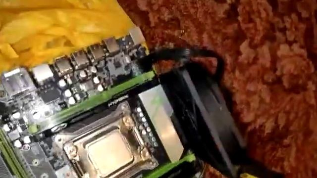 Материнская плата huananzhi X79 LGA2011 post code FF смотреть онлайн