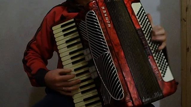 Vendo Acordeon Hohner Verdi III 120 bxs смотреть онлайн