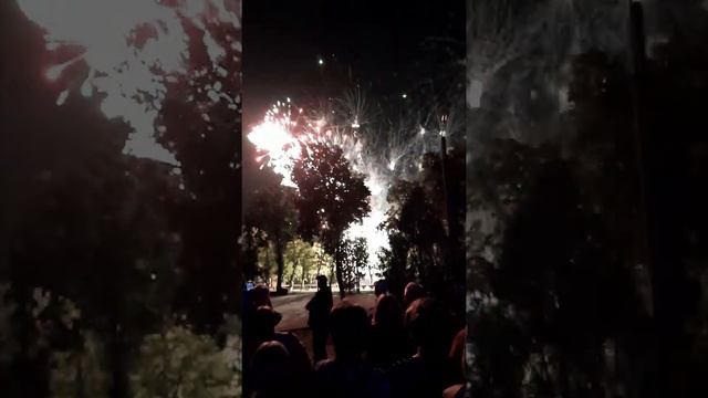 Праздничный салют на день Балаклеи 2021! 330 лет нашему городу... смотреть онлайн