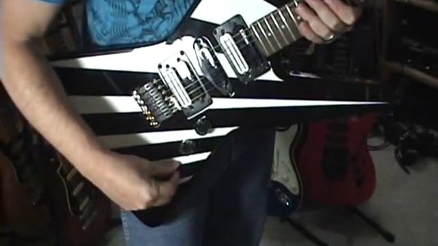 Anderson Groovy 32 With Silver Lace Sensor Pickups Scott Grove смотреть онлайн