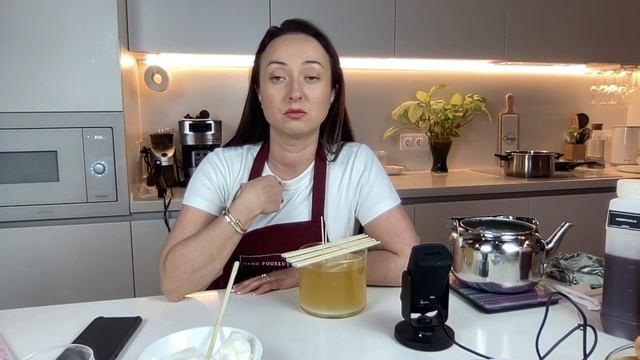 Встреча у меня на кухне, сварили свечу и поговорили о первых шагах в бизнесе на свечах смотреть онлайн
